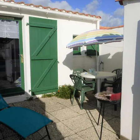 Charmante Maison Avec Piscine Chauffée Et Tennis, Proche Plage, - Fr-1-224a-59 *