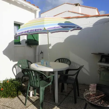 Charmante Maison Avec Piscine Chauffée Et Tennis, Proche Plage, - Fr-1-224a-59 Hébergement de vacances