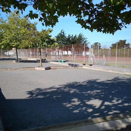 Charmante Maison Avec Piscine Chauffée Et Tennis, Proche Plage, - Fr-1-224a-59